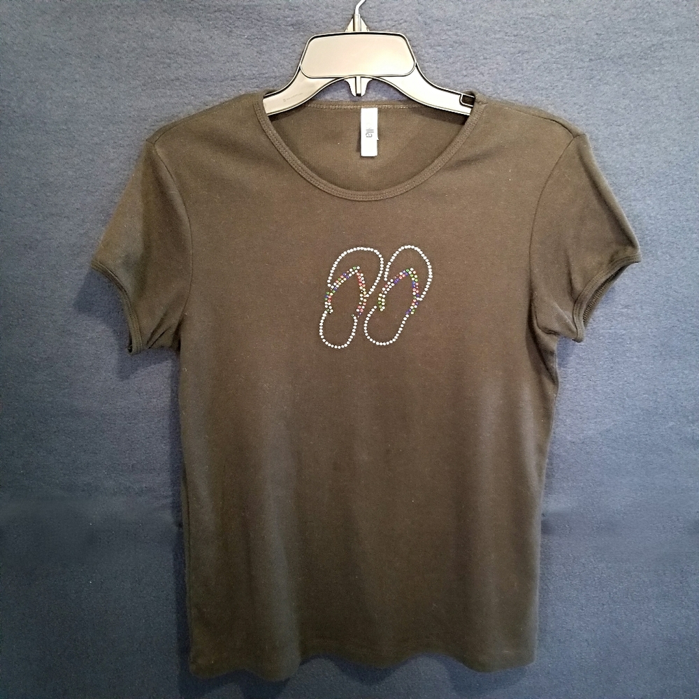 Bella Fitted Crew Neckline Tee Shirt